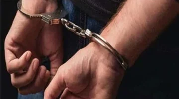 اعتقال مدرس رياضيات بسبب ألفاظ إباحية أمام الطلاب في الصف